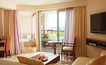 transat suite oceanfront inclusions