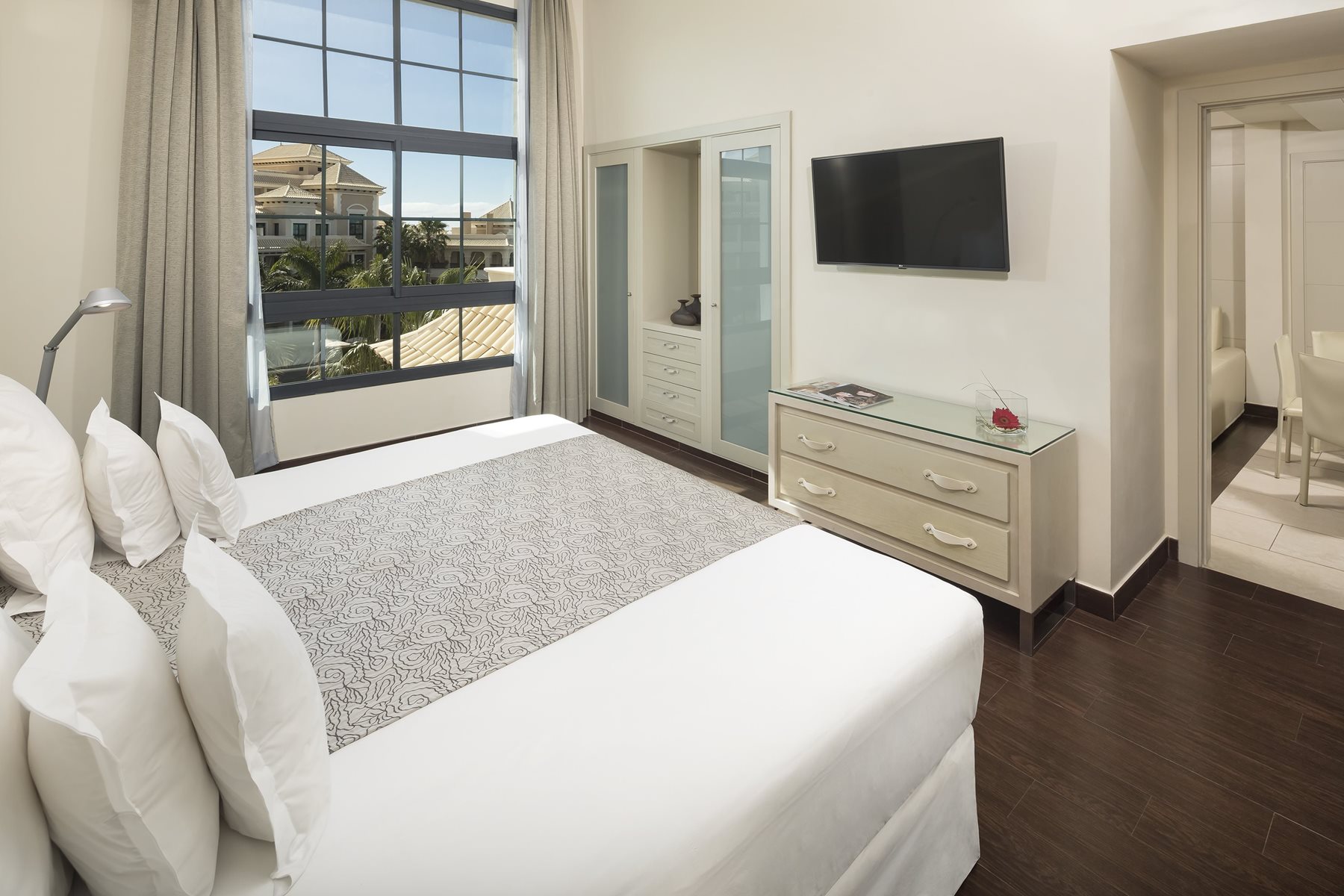 1 Bedroom Master Suite Resort View, Gran Meliá Palasio de Isora