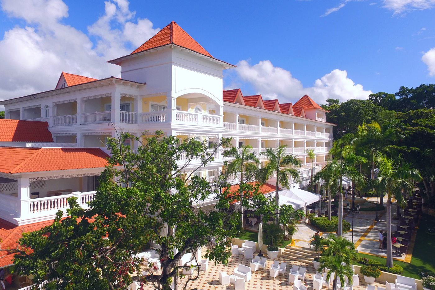 Resort, Bahia Principe Luxury Cayo Levantado, Samana