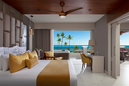 Preferred Club Master Suite Ocean Front, Secrets Royal Beach Punta Cana