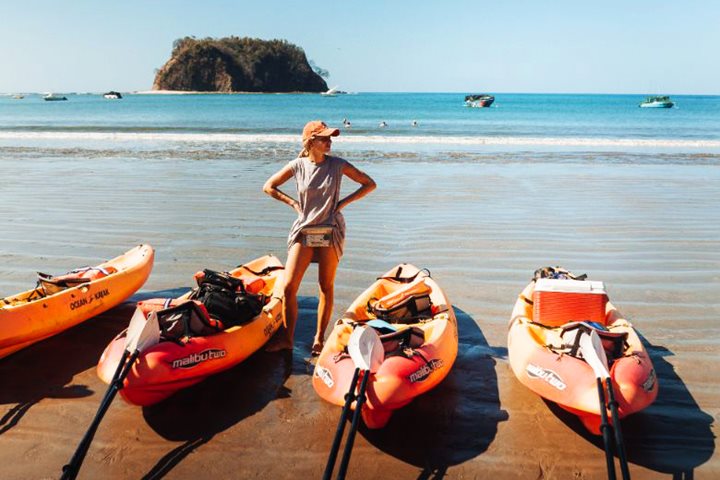 Kayak, Azura Beach Resort Samara, Liberia