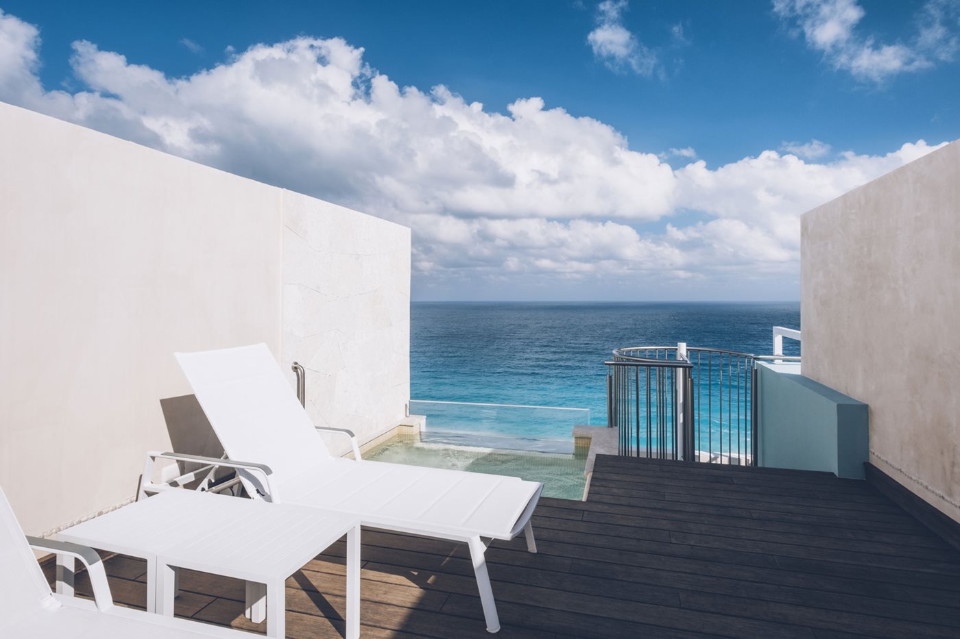 Junior Suite Rooftop Oceanfront, Iberostar Selection Coral Cancun