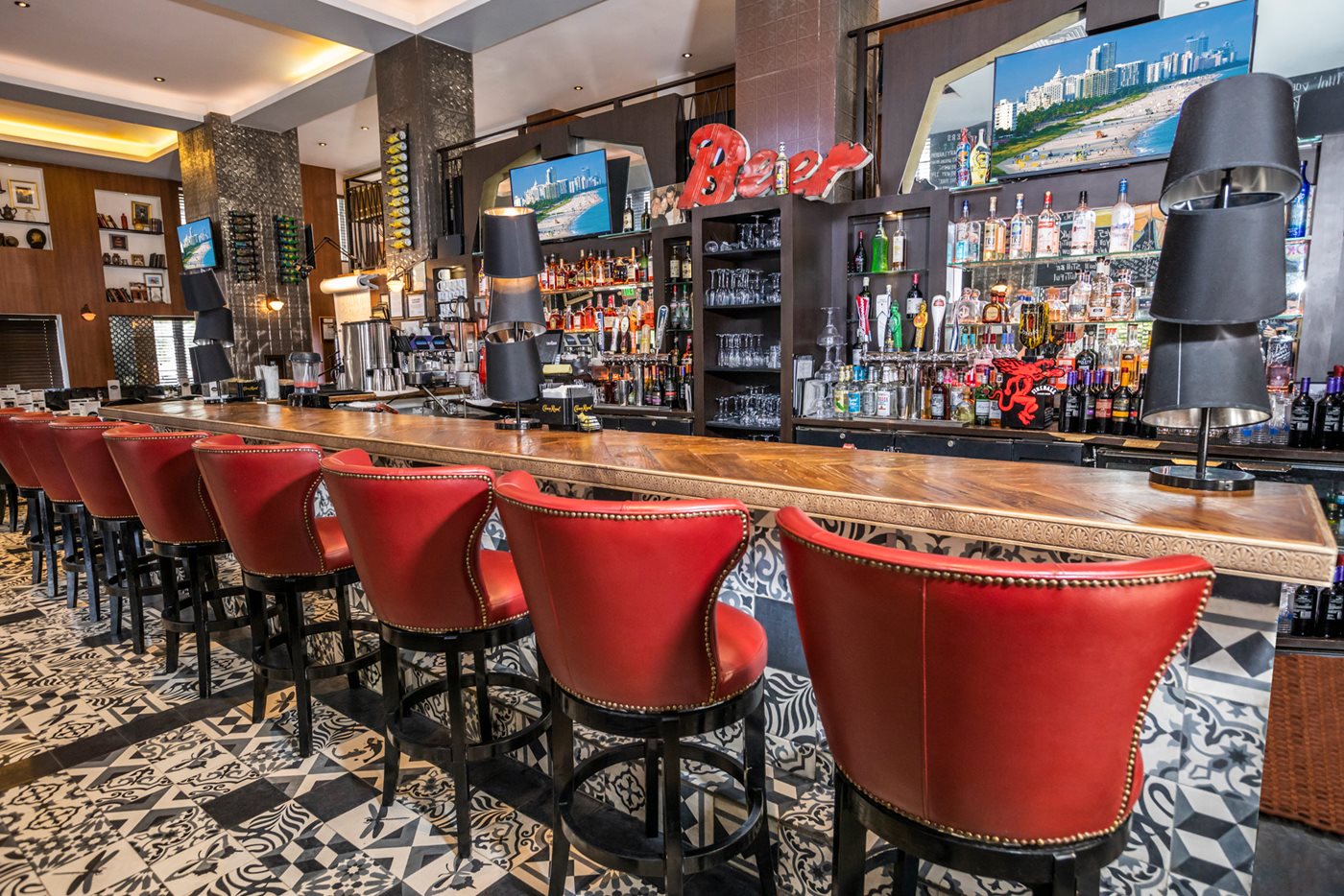 The Tavern Bar, Hotel Croydon