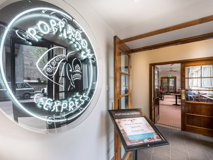 Poppadom Express Restaurant, Tavistock Hotel