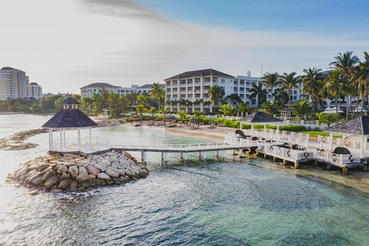 Pier, Hyatt Ziva Rose Hall, Montego Bay