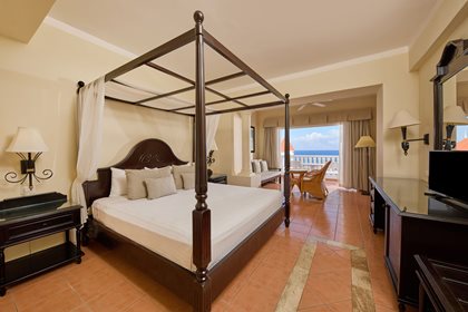 Junior Suite Superior Ocean View, Bahia Principe Grand Jamaica