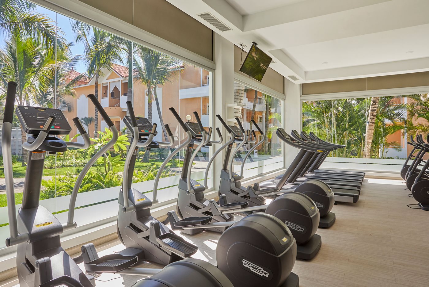 Gym, Bahia Principe Luxury Ambar, Punta Cana