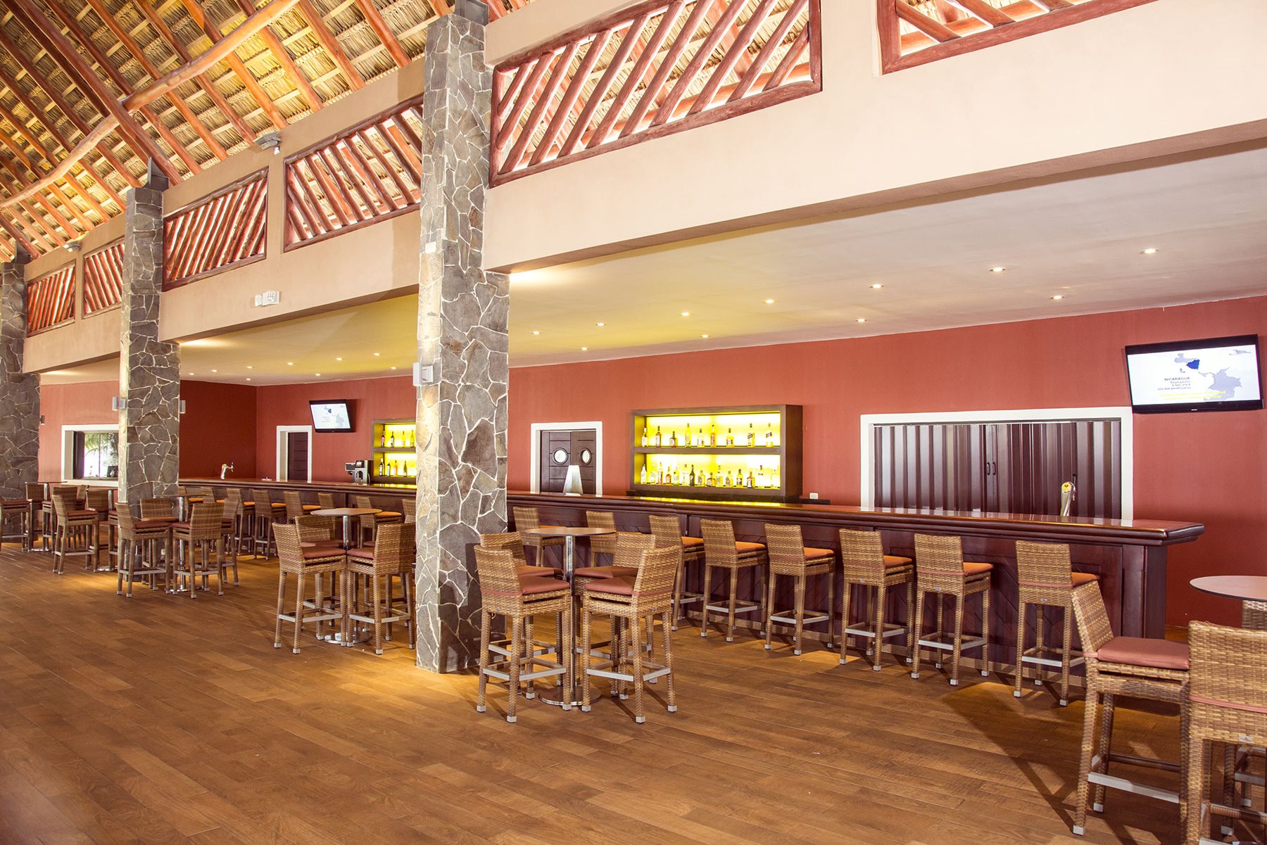 Bar El Rancho , Barceló Tambor