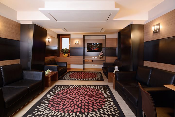 Lobby, Hotel Trevi, Rome