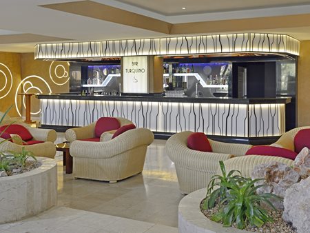 Turquino Bar, Sol Palmeras