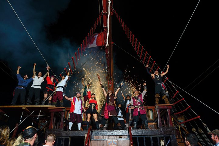 Pirate Ship Canadian Night, Méxique4