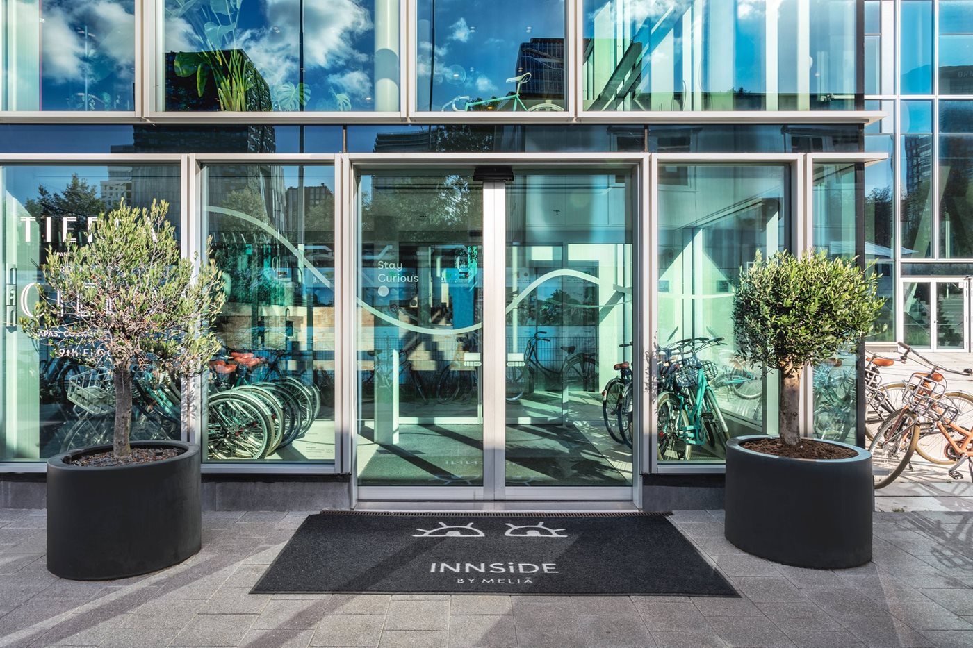 Hotel Entrance, Innside Amsterdam By Meliá