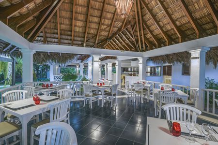 Internacional Restaurant, Sol Palmeras