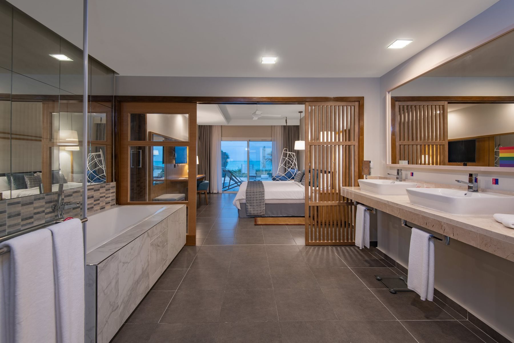 Suite accès direct à la piscine, Gran Muthu Rainbow