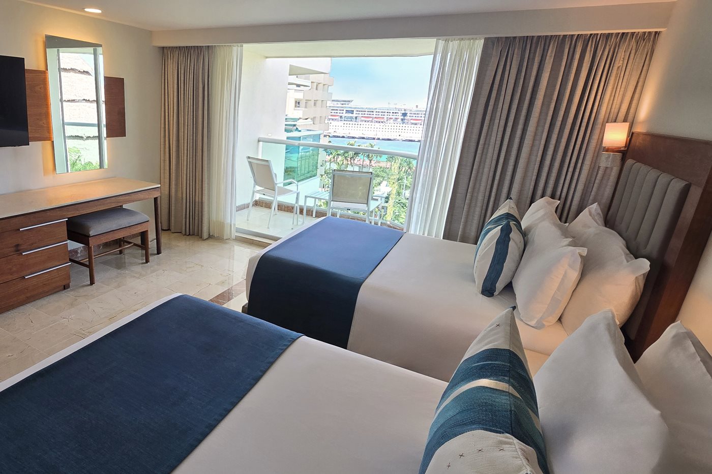 Chambre de luxe supérieure, Grand Park Royal Cozumel
