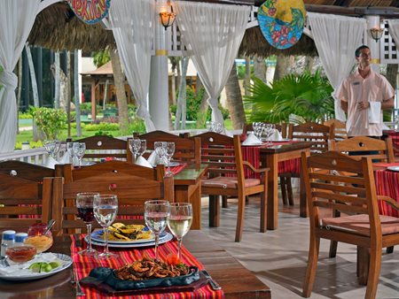 Latino Restaurant, Sol Palmeras