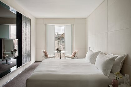 Superior ME City View Room, ME London