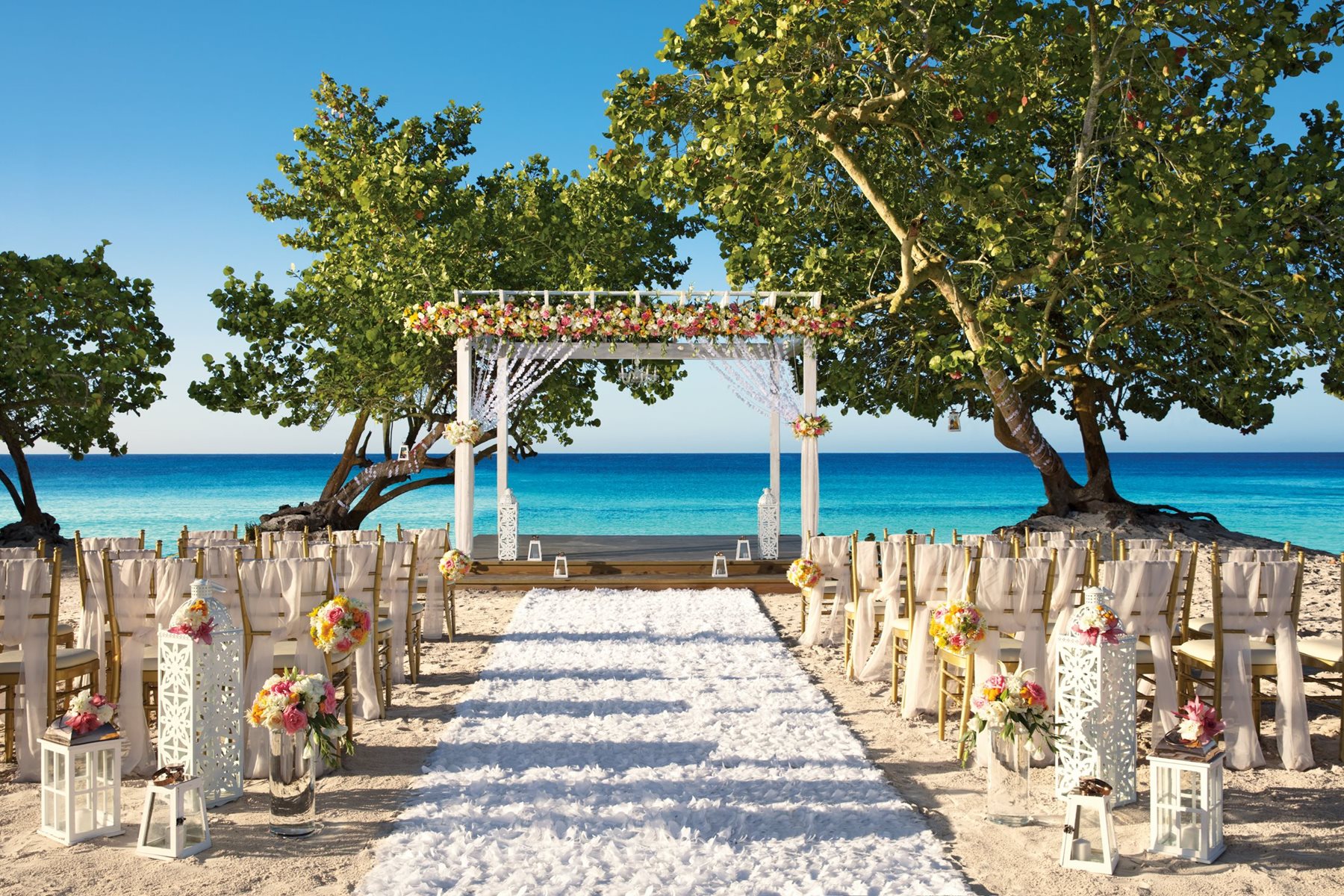 Beach Wedding, Dreams Dominicus La Romana Resort & Spa