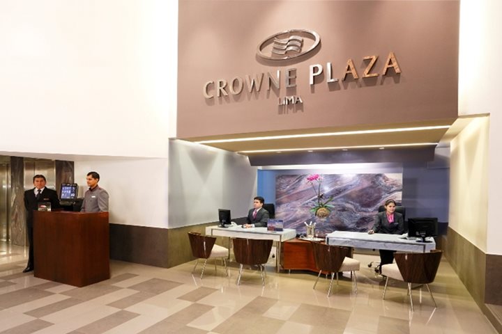 Reception, Crowne Plaza Lima, an IHG Hotel