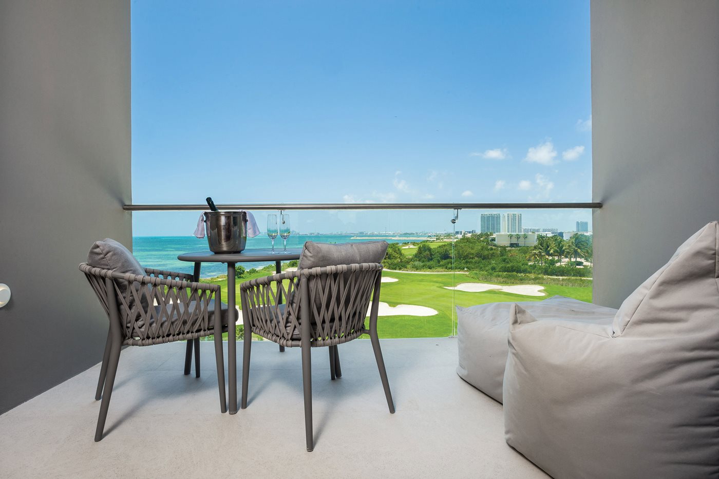 Preferred Club Deluxe Ocean View Double, Dreams Vista Cancun Golf & Spa Resort