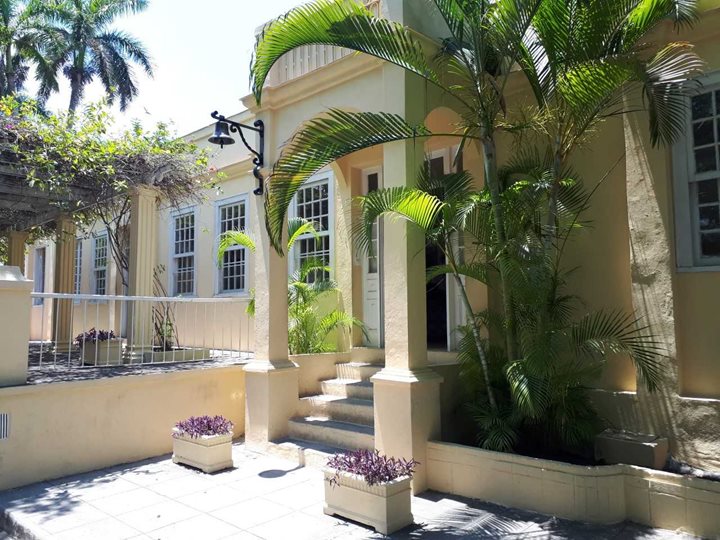 Hemingway Road - Havana1