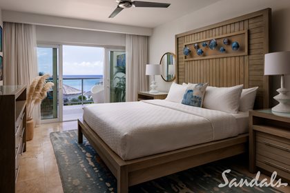 Crystal Lagoon Honeymoon Oceanview Luxury Room w/Balcony, Sandals Montego Bay