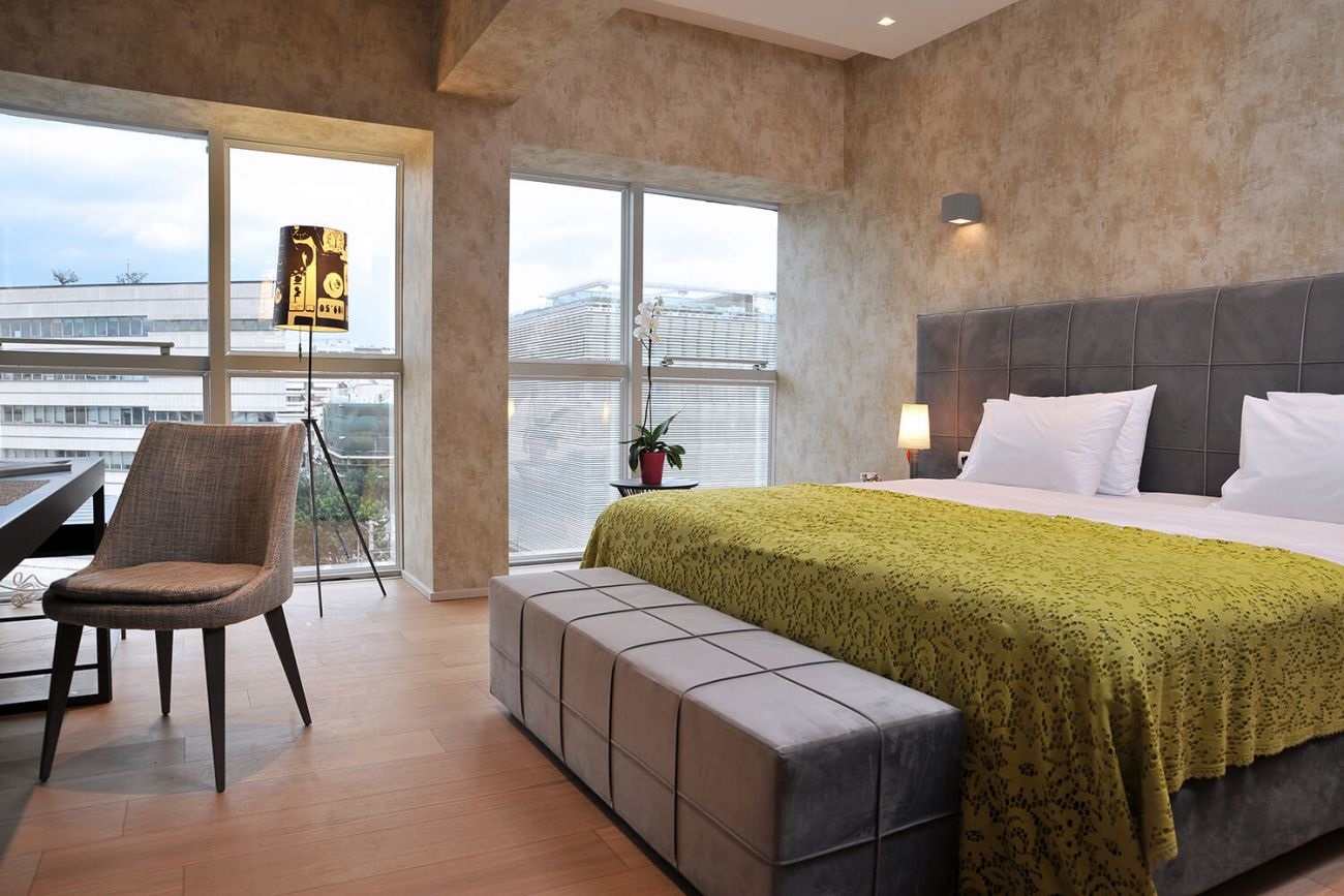 Room, Athenaeum Grand Hotel