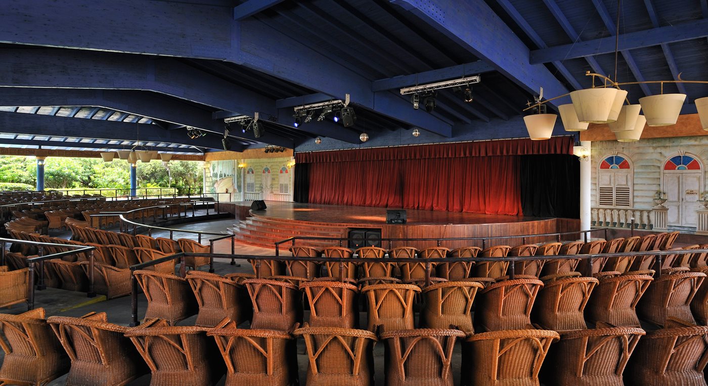 Theatre, Meliá Las Dunas, Cayo Santa Maria