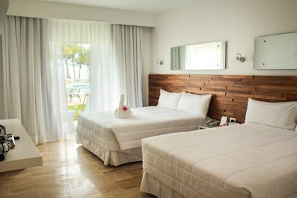 Superior Room Ocean View, Viva Tangerine by Wyndham