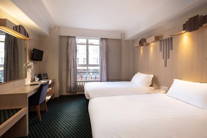 Room, Tavistock Hotel