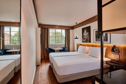 Deluxe Twin Bed, Meliá White House Hotel