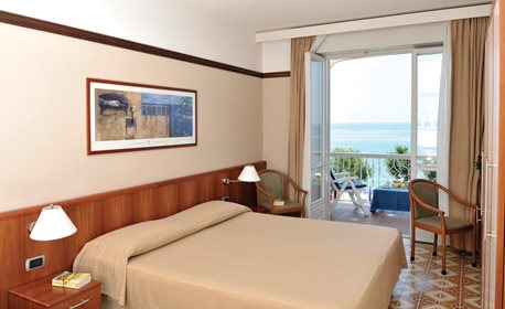 Room Front Sea View with Balcony, Hotel Pietra Di Luna