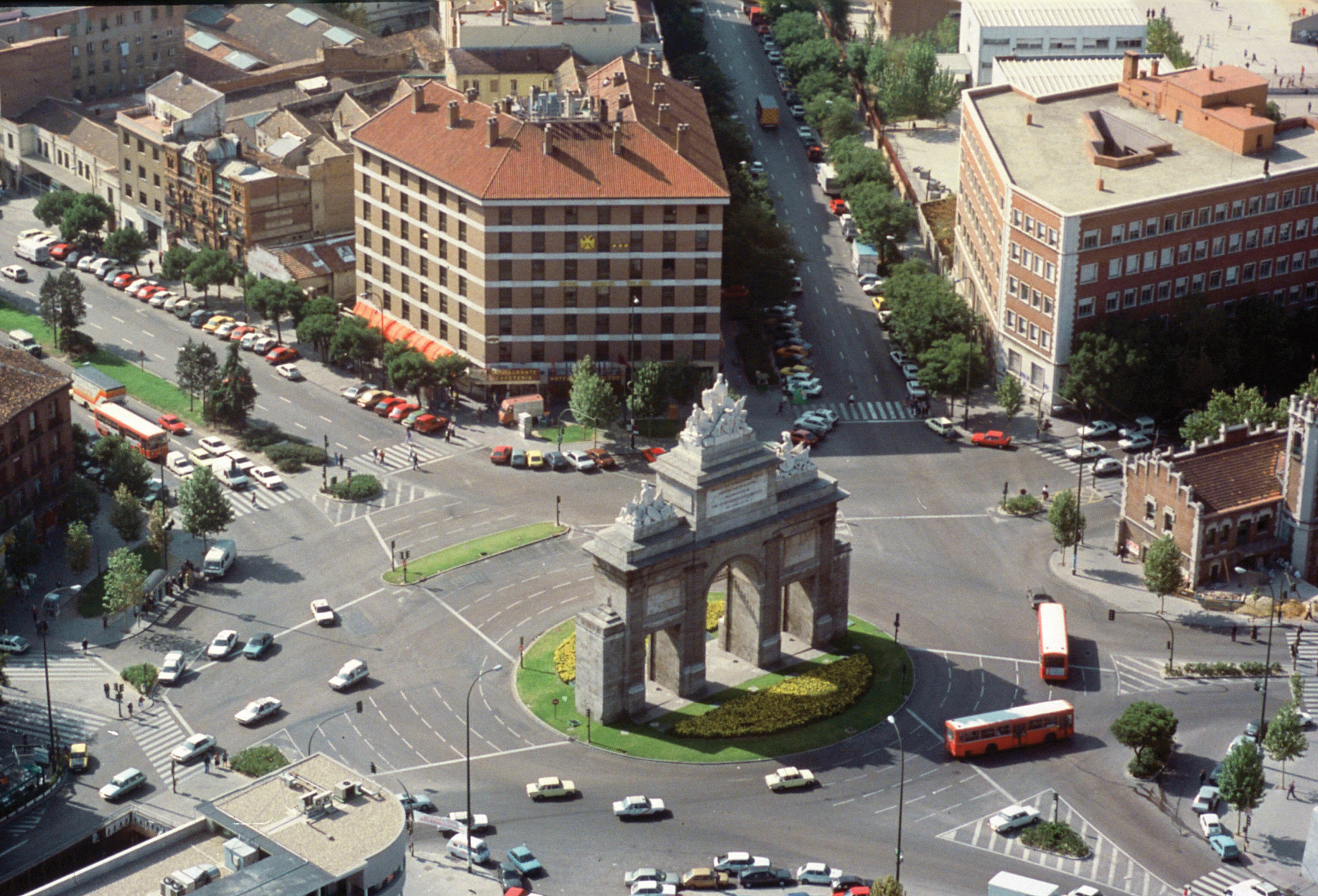 Hotel Puerta De Toledo Madrid Transat 1871