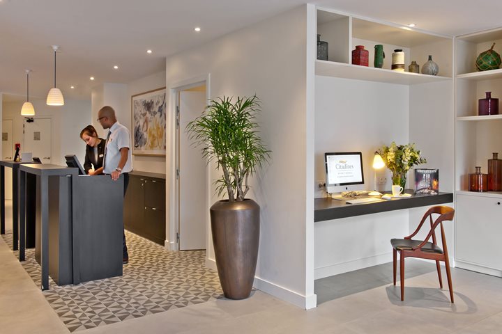 Reception and Internet station, Citadines Sainte-Catherine Brussels