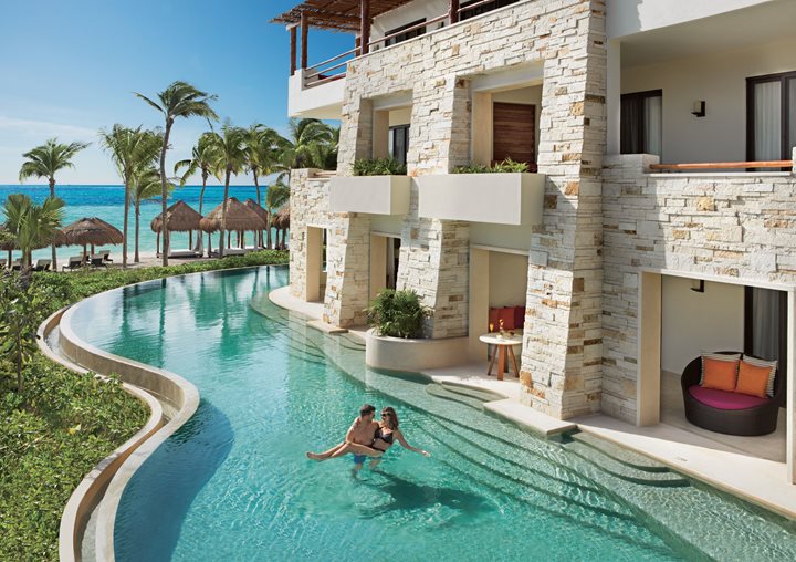 Suites avec accès direct à la piscine, Secrets Akumal Riviera Maya