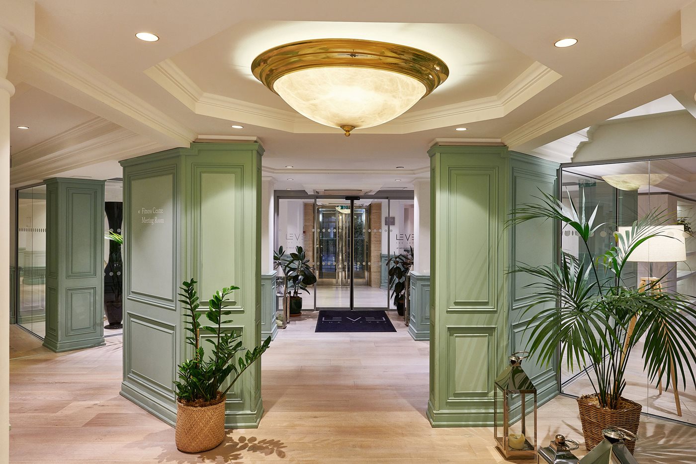 The Level Entrance, Meliá White House Hotel, London
