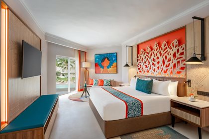 Deluxe Room Partial Ocean View 1 King, Dreams La Romana Resort & Spa