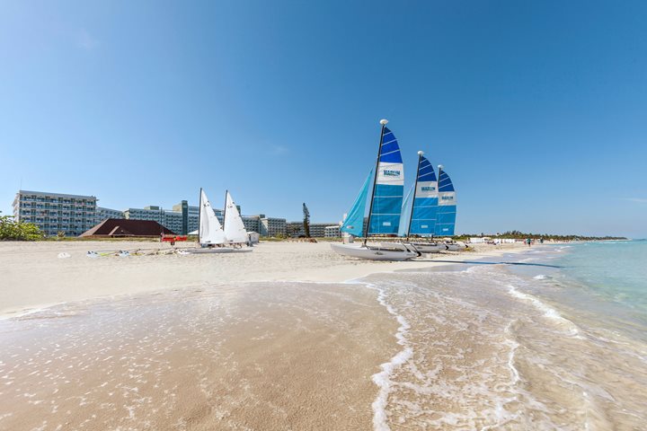 Catamarans sur la plage, Meliá Internacional Varadero, Varadero