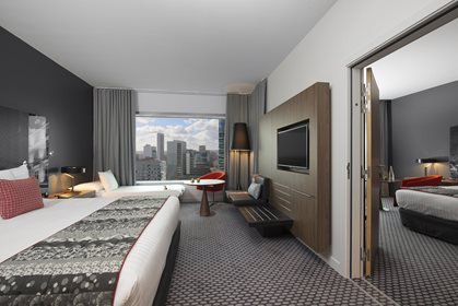 Chambre familiale communicante , Meliá Paris La Défense