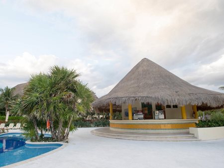 Bar White Sand, Bahia Principe Luxury Akumal