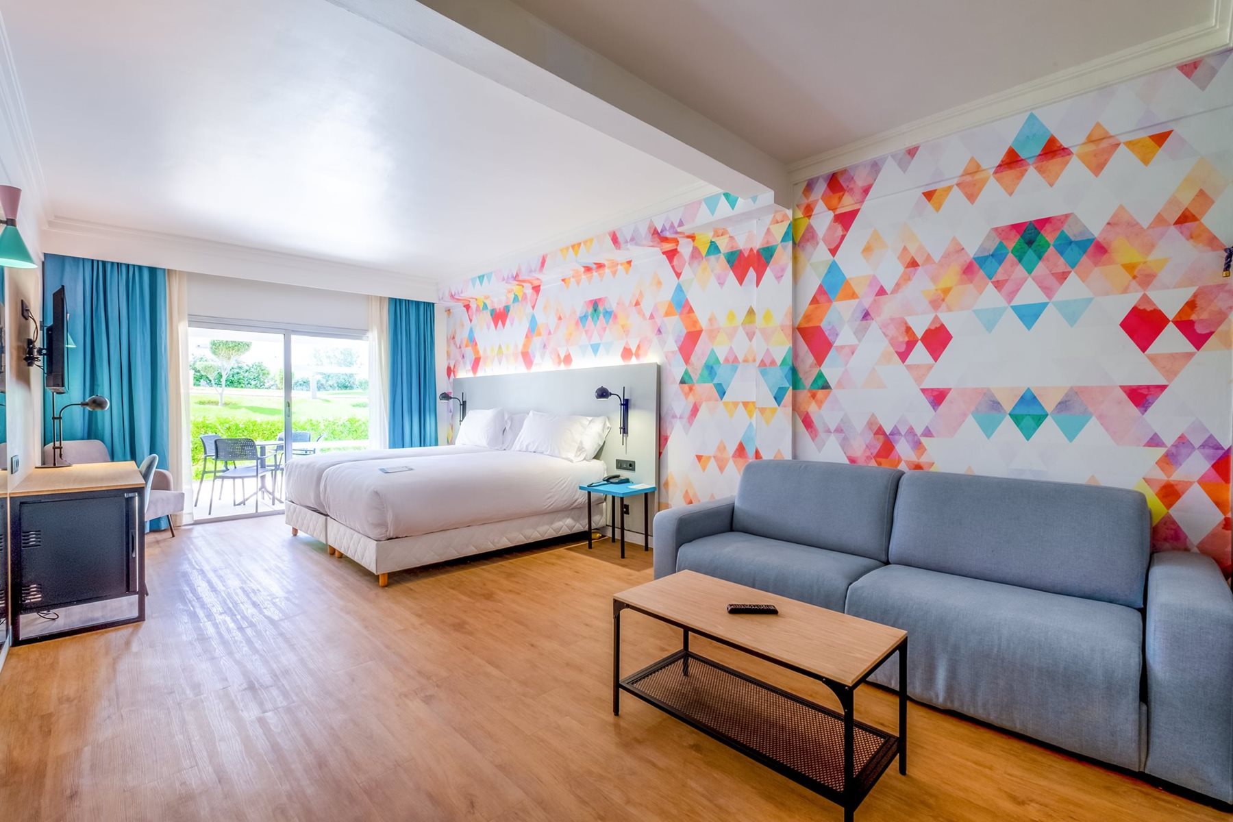 Deluxe Family, Allegro Agadir