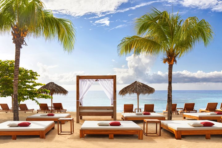 Beach Club, Breathless Montego Bay Resort & Spa