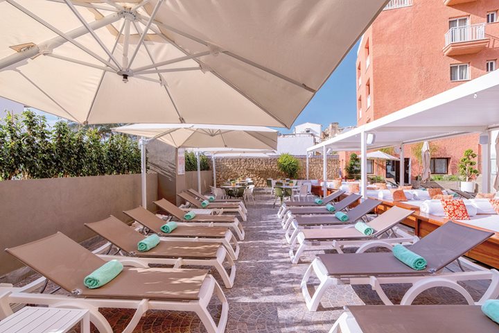 Pool Area , Hotel Fénix Torremolinos