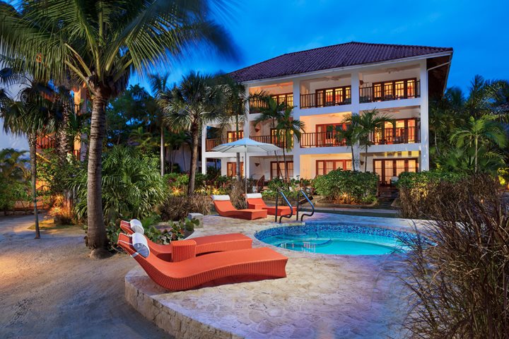 Resort, Couples Swept Away, Negril