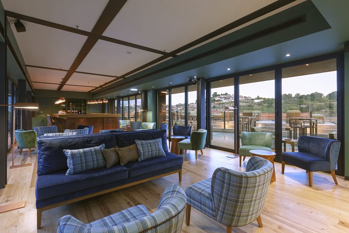 Bar Ultimo, Neya Porto Hotel