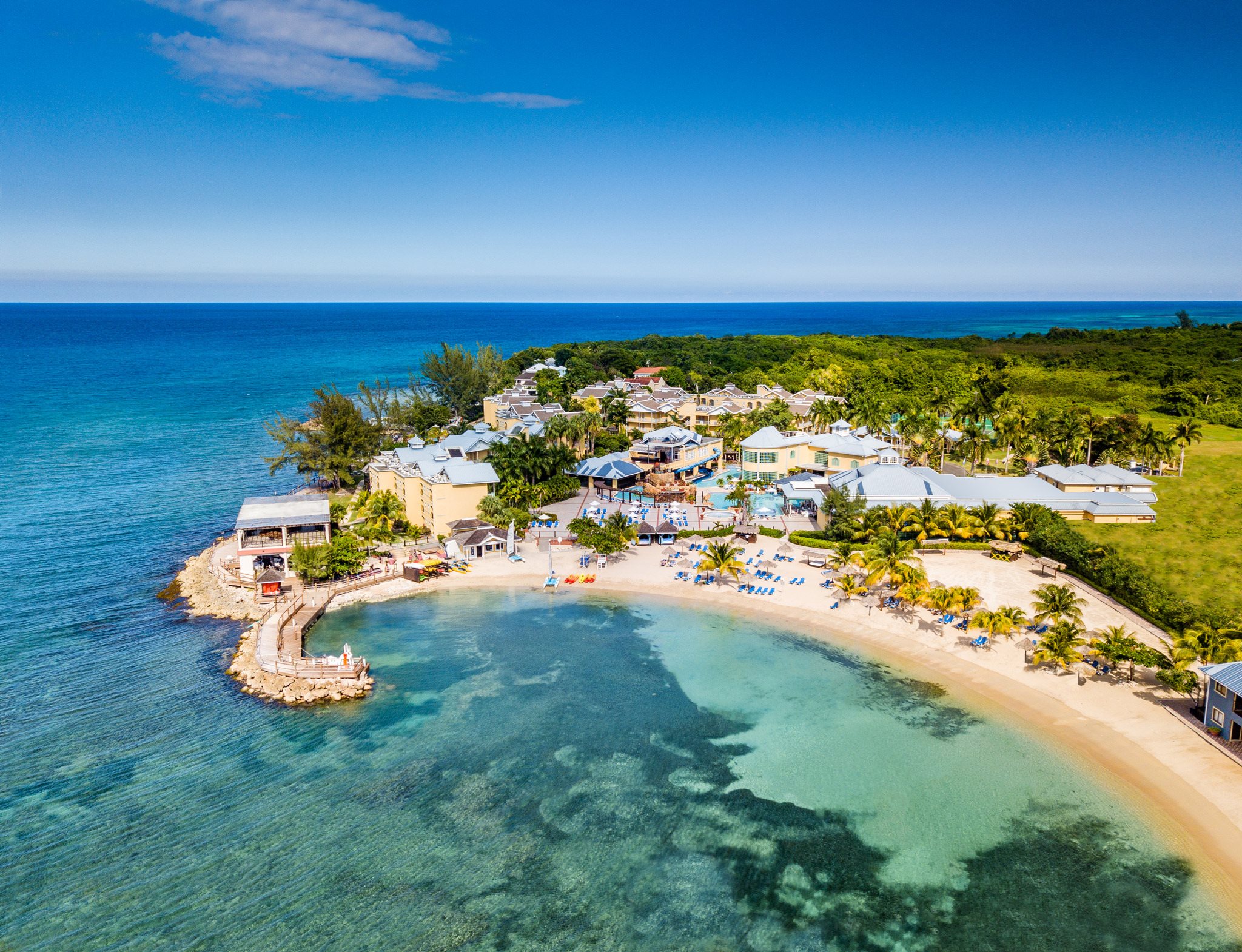 Jewel Paradise Cove Beach Resort And Spa Runaway Bay Transat