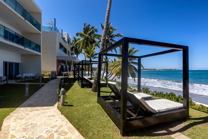 Bali bed, Presidential Suites Cabarete, Puerto Plata