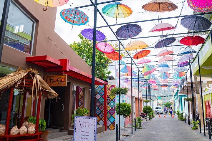 Umbrella Street - Puerto Plata2