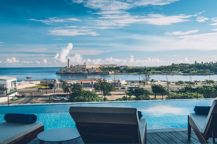 Piscine, Iberostar Grand Packard, La Havane