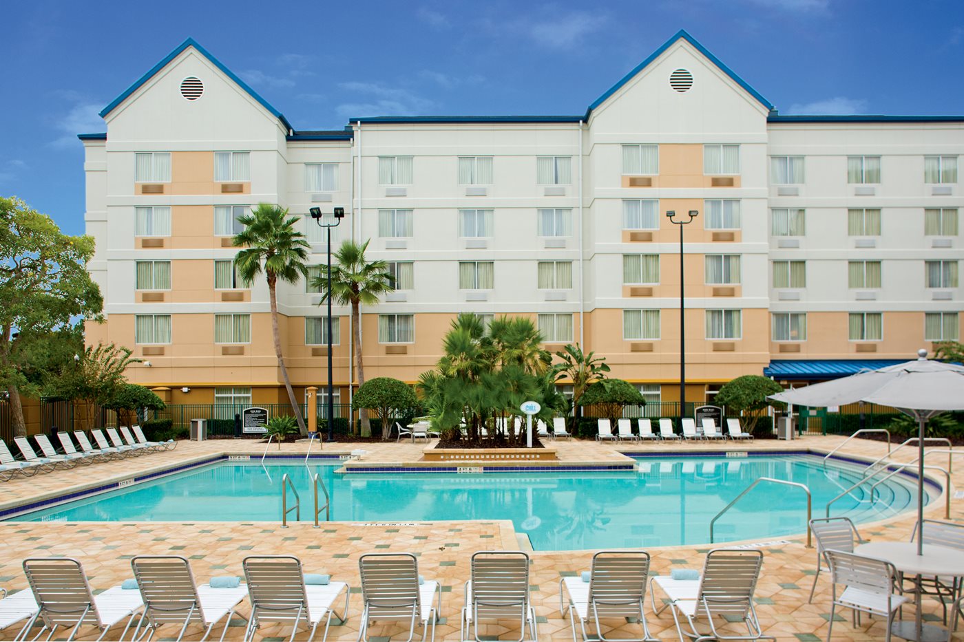 Fairfield Inn & Suites Orlando Lake Buena Vista Marriott Village